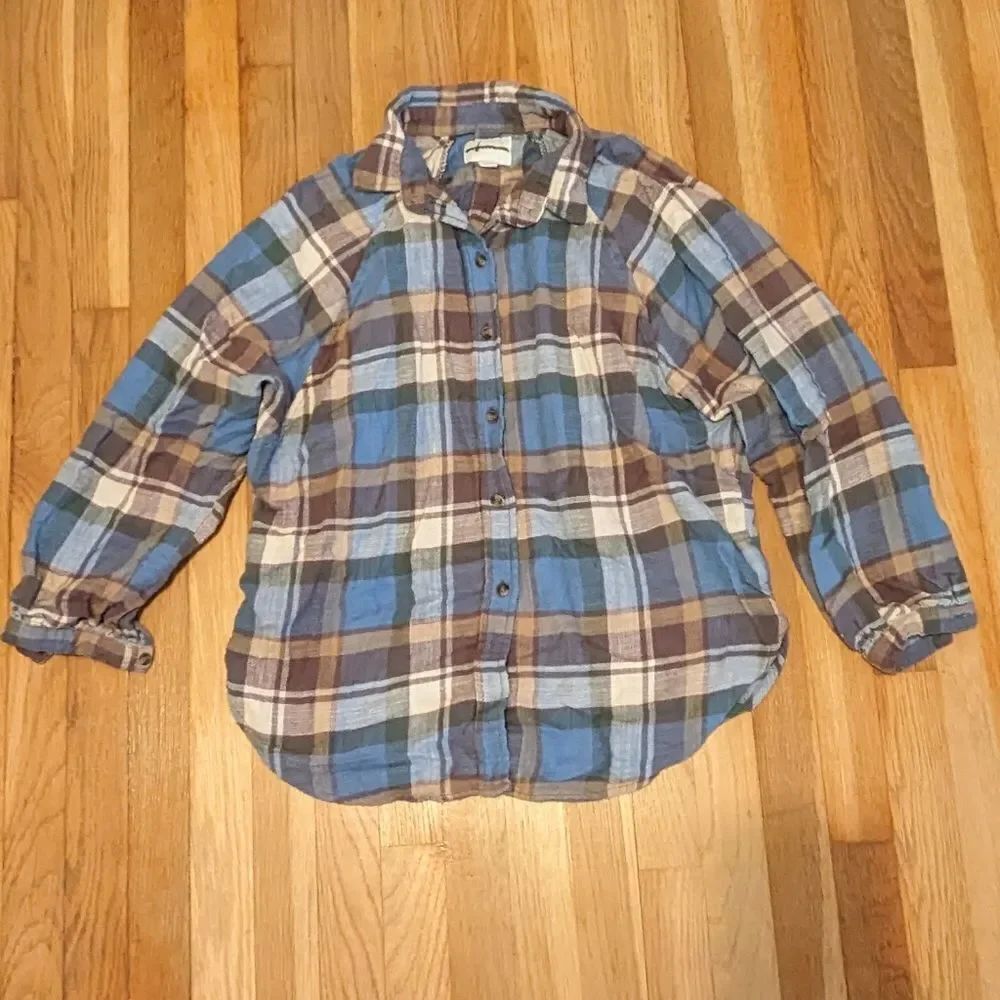 American eagle outfitters blue gray flannel button down